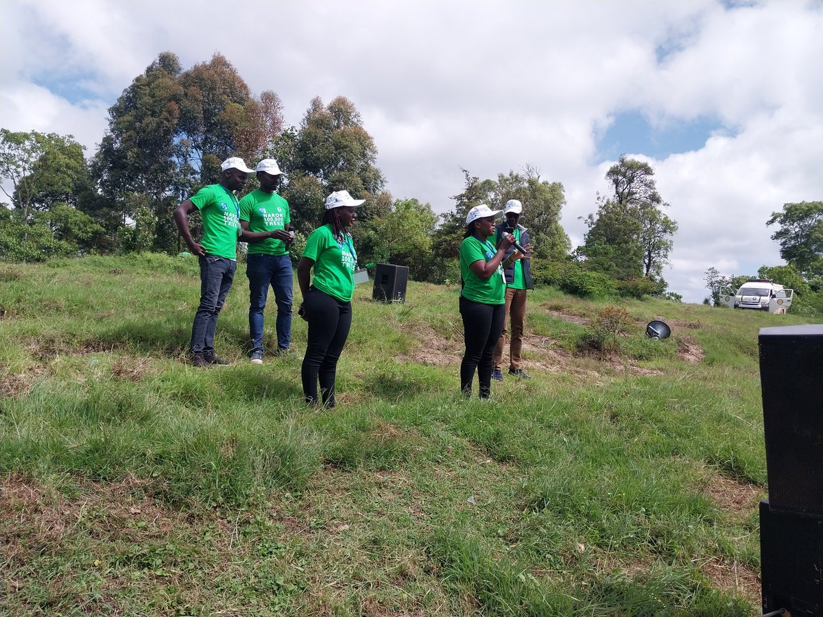 yfga_kenya's tweet photo. #Narok100000Trees launch is underway. @yfga_kenya embraces Transformational leadersh amongst the youth. All our chapter leaders from our higher institutions chapters, the NGO secretariat and Board, officially starts us off for our first day. #jazamiti #15billionTrees #gitmea https://t.co/kpKjqSHYeM