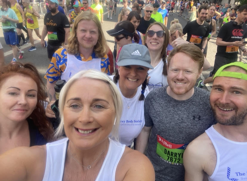 Huge thank you & congratulations to the #team from Moss Park School Trafford who again this year ran the #GreatManchesterRun to raise #Awareness and funds for @lbsorg #LewyBody🐝💙@SarahCarroll128  @Jen_A_Latham @BBCRadioManc