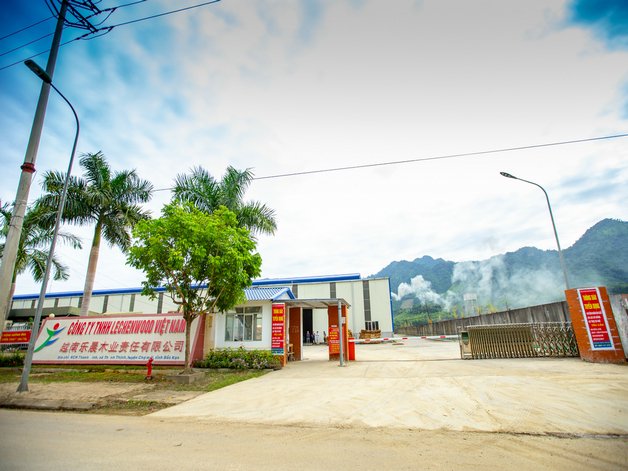 james_flooring's tweet photo. Vietnam LeChen WOOD Corporation 
https://t.co/YqjewC5Y9d
EAMIL: cabinetsmarketing8@gmail.com 
Sales Director :
Sales@vietnamwoodflooring.com 
 
#furniture #plywoodfurniture #hardwood #keruing #plywood #SustainablePlywood #SustainableForestManagement #WoodProducts https://t.co/bWXJUDwRGV