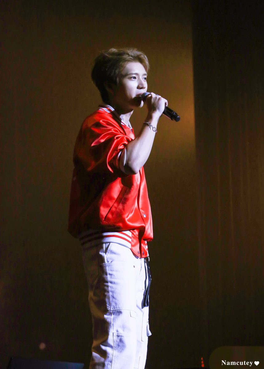 전신사진 함께 드려용!!