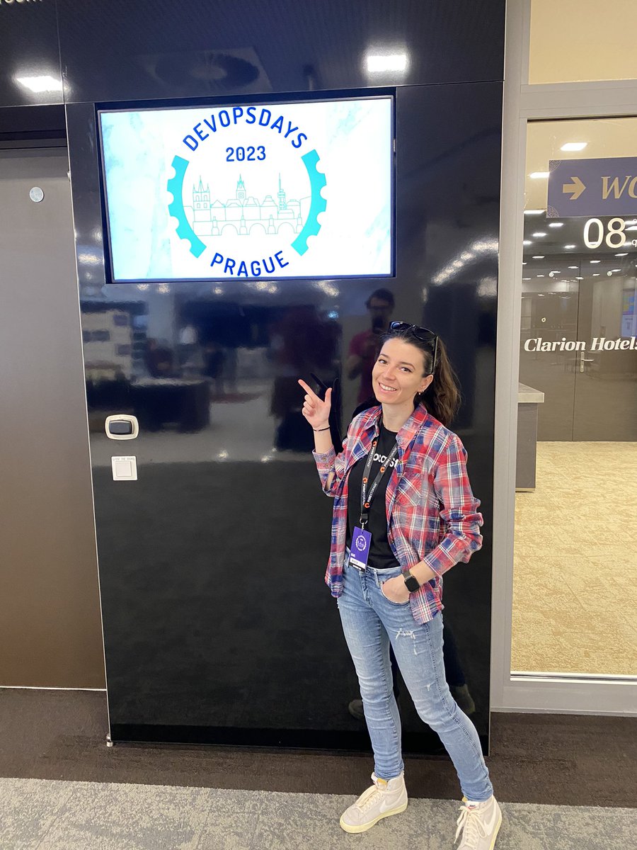 tinyg210's tweet image. hey y’all, come catch me at @DevOpsDaysPrg to chat about @localstack and get some cool swag 🇨🇿🙌🏻😁