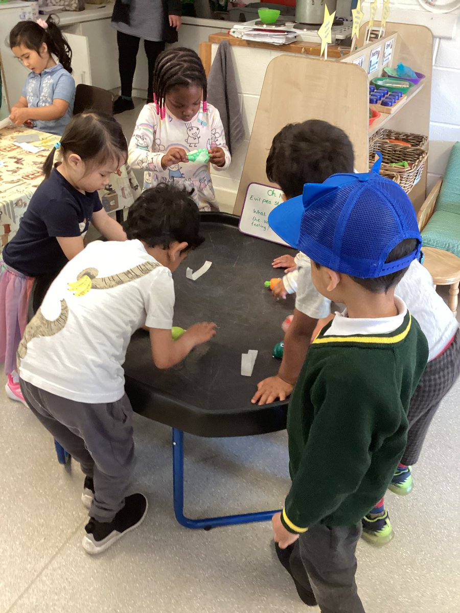 This week in Nursery we are following the “Supertato” story. We have explored Maths tuff tray counting the “evil peas” and emptying and filling. We have also had our Veg cello-taped to a tuff tray by the Evil pea promoting us to talk to each other about the vegetables feelings.