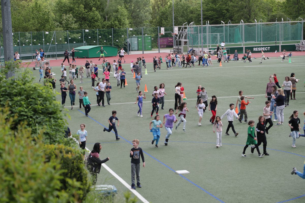 AIS Vienna tweet media