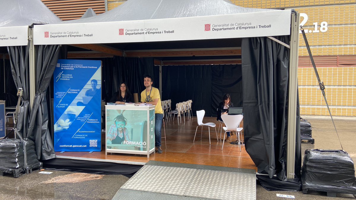 fpo_continua's tweet image. 😃 Ja ha començat #Construmat!
Ens trobaràs a la zona exterior del Pavelló 1 amb ganes d’informar-te de tots els serveis que t’oferim i, en concret, els del sector de la #construccio!
🗓️ No et perdis el calendari de xerrades que farem a l’estand!
#formacio #orientacio