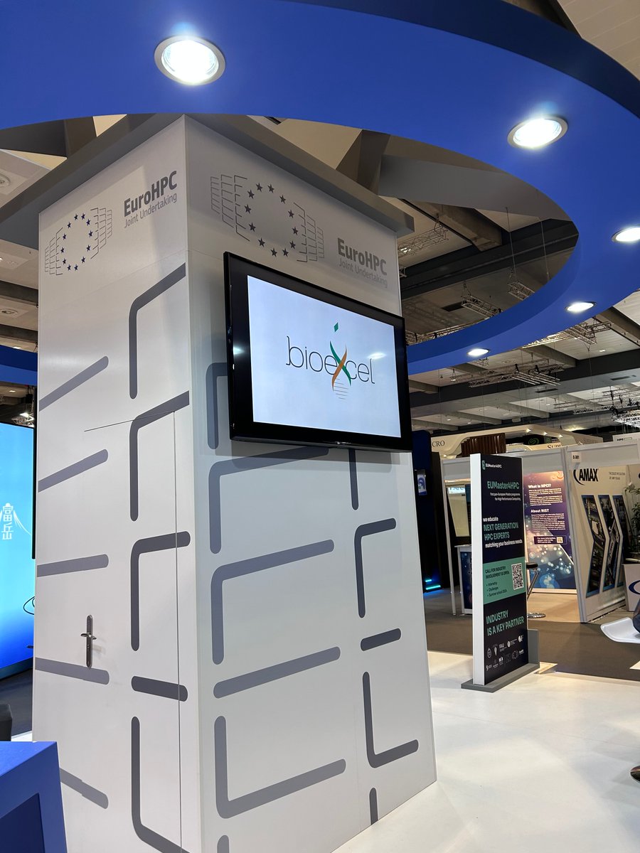 @BioExcelCoE being showcased @EuroHPC_JU exhibitor booth (B201) @ISChpc 

➡️For more info, check out: bit.ly/4221soo

#hpc #ISC23