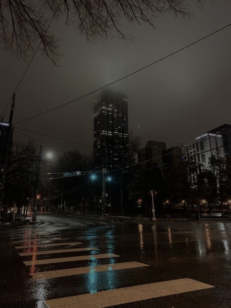 violettweets_'s tweet photo. cold night. https://t.co/fnZ4fS3ph8