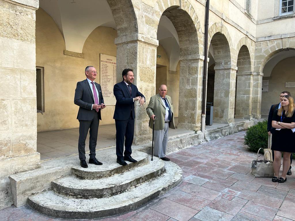 CiamSLazareff's tweet photo. La 24ème édition du CIAM est ouverte, au sein de la belle Faculté de Droit de l’Université de Montpellier. ✨

Nous remercions Monsieur le Doyen @GClamour, Monsieur Jean-Louis Respaud et  Monsieur le Bâtonnier Jean du Parc pour leurs mots lors du discours d’ouverture. https://t.co/eLCETITi5j