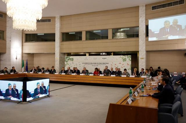 VagaLondonBlog's tweet image. La Farnesina ha ospitato il lancio delle “Giornate del Made in Italy Digitale” iniziativa promossa congiuntamente da Ministero degli Affari Esteri, ICE Agenzia e Amazon per la promozione del Made in Italy nel mondo attraverso il …