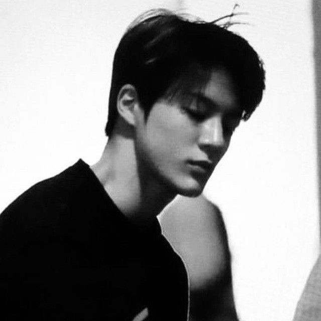 cigaretesssx's tweet image. —nomin lokal au 

; red is love
by cigaretesssx