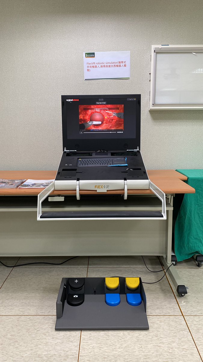 YoungTah1948's tweet photo. 方便移動,不佔空間 #FlexVR 是您 #機器人手術模擬器 的最佳選擇,#RobotiX mentor 有 #擬真 的控制台以及多種手術模組,也是您機器人手術培訓的第一選擇
#永達儀器 #您醫護教育的好朋友 #medicalSimulation #RoboticSurgery #SurgicalScience #MedEd #clinicalValidation #VR #醫學教育 https://t.co/p5QPBNCRzk