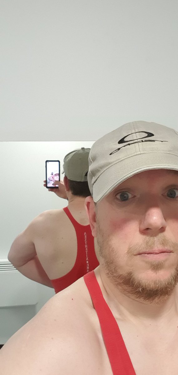 GavinWi79234383's tweet photo. Decent #pull session, hopefully I'm getting wide and thicc πͺπ€£ #NoPainNoGain #muscles #getwide #gethuge #bodybuilding #sizematters #projecttowidefordoors #lats #growingwings #biceps #bettergymsidcup #TeamVikingMuscle https://t.co/Cs3rKKmNIA