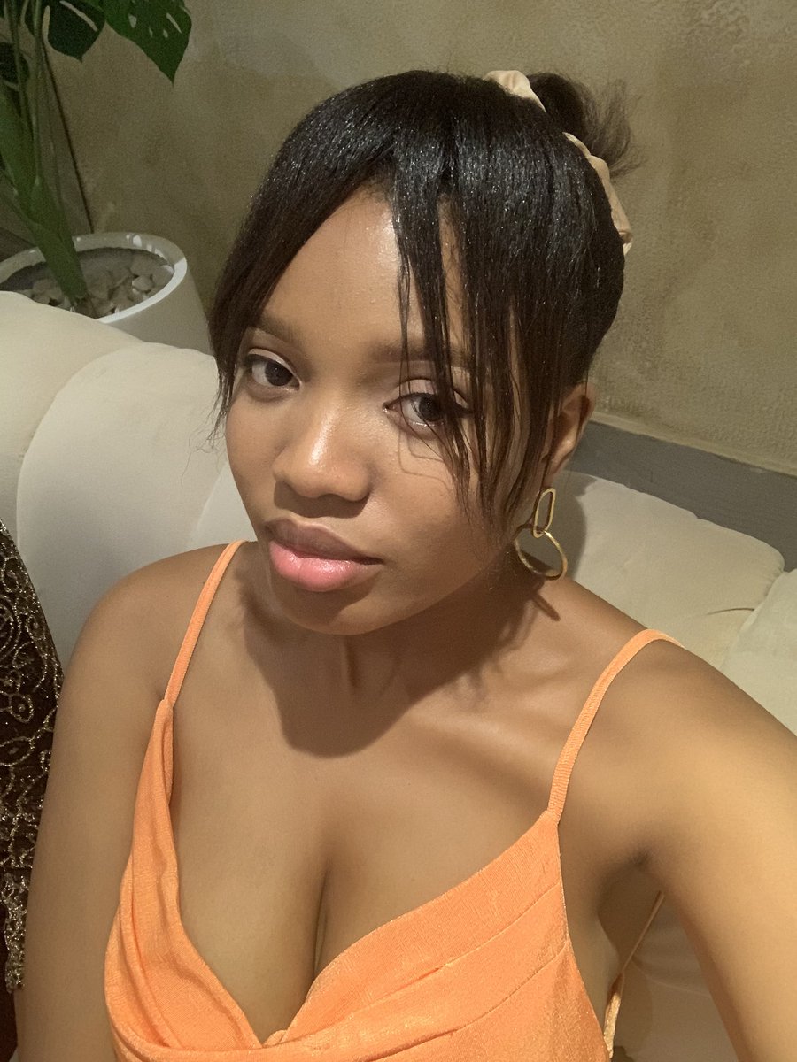 dear__abby's tweet photo. 🍊 https://t.co/vedFGCDJnO
