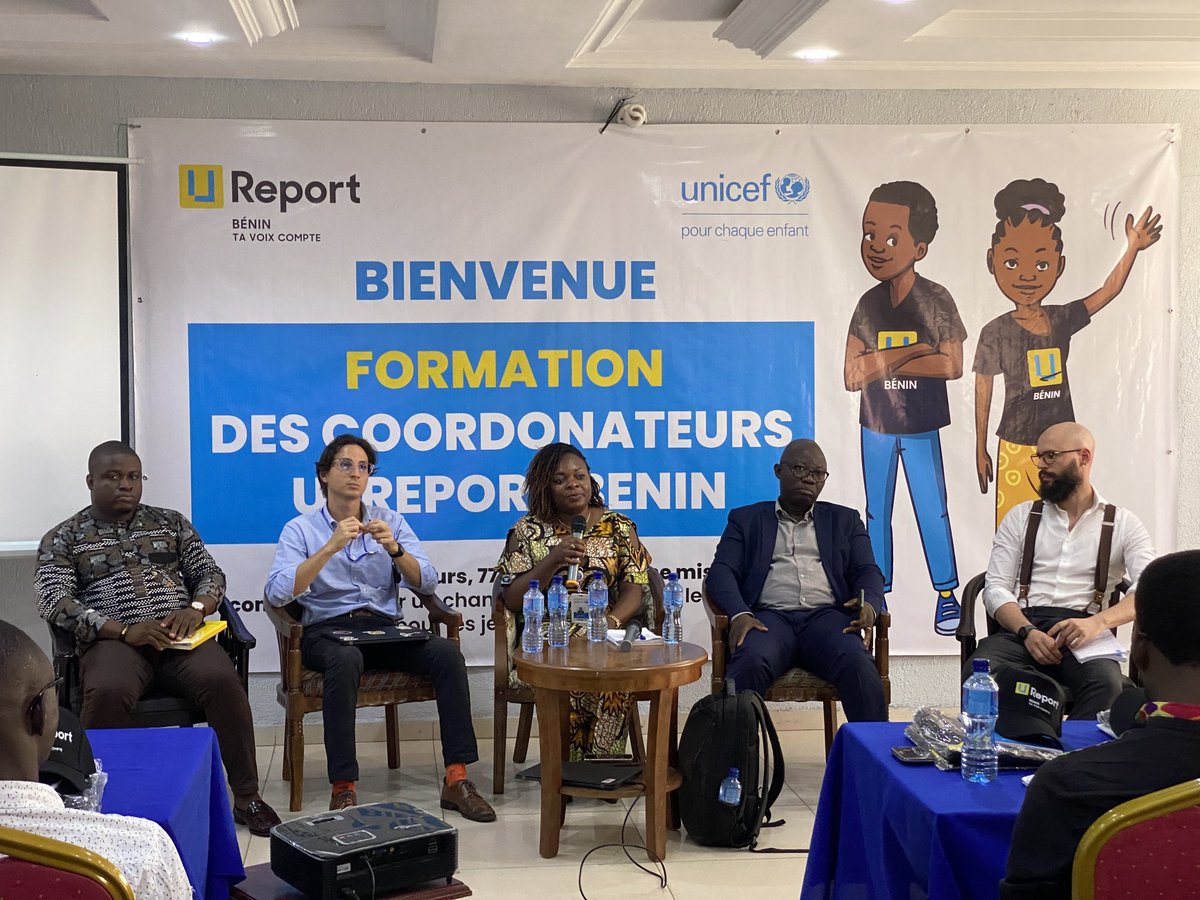 UReportBenin's tweet photo. Comment passer le bon message en communautés ?🤔

Heureusement pour nous,toutes les sections de l'@UNICEF_Benin étaient représentées pour donner des réponses à nos champions.😍 

Ce panel très interactif a marqué la fin du jour 1 de la formation.

#UReportBenin
#UactionsForChange https://t.co/vdS0Fl7AZi