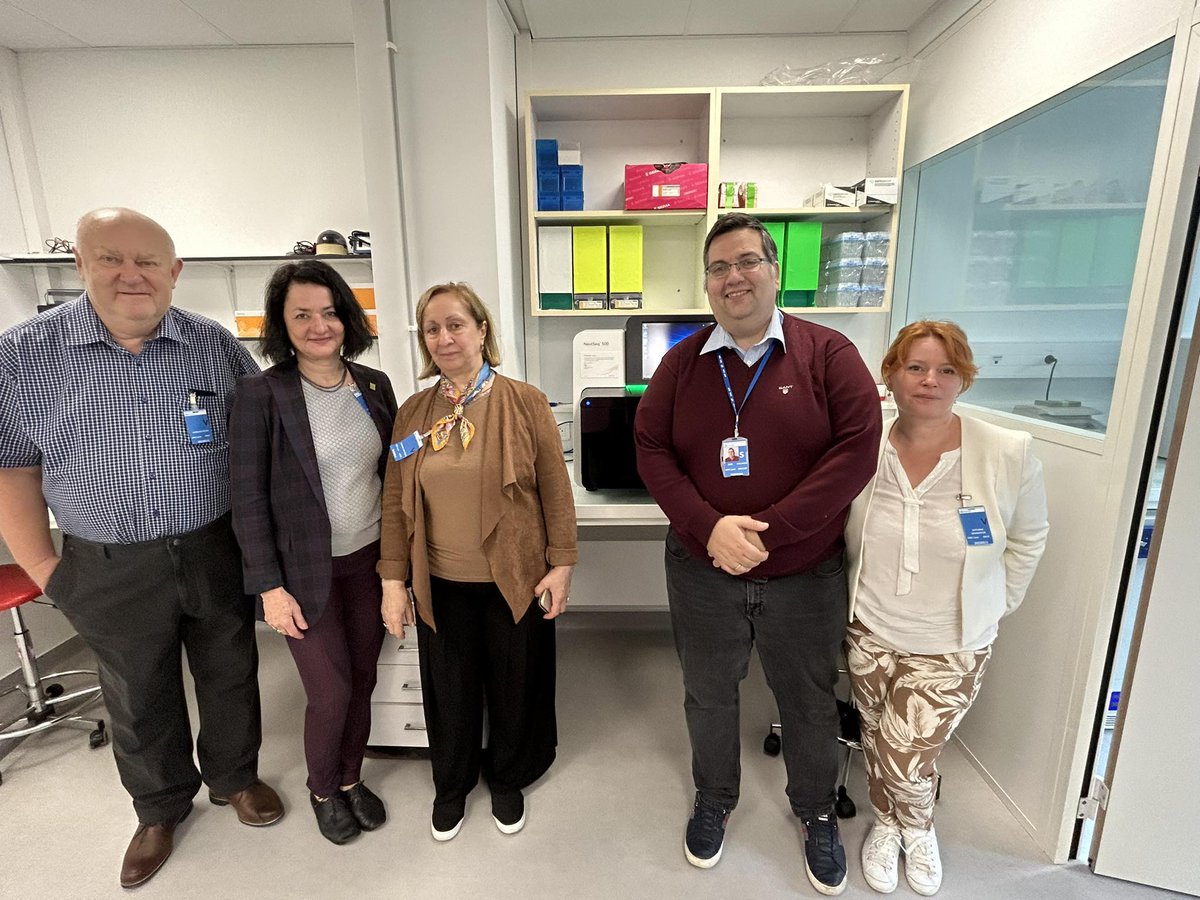 📚Dr. Zisis Kozlakidis, Head of Laboratory Support, Biobanking, and Services at the IARC/WHO, hosted a workshop as part of the ARICE project.
✍The workshop was held on 15–17 May, in #Lyon, France, with participants from YSMU.
#workshop #Lyon #France #WHO #IARC #EU #ARICE #YSMU