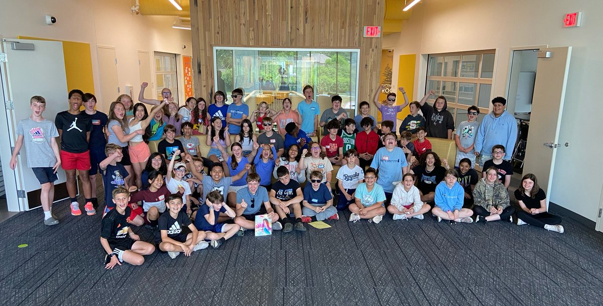 diemer_pta's tweet photo. 6th grade... Nailed it! Congrats to these great kids! @DiemerEagles https://t.co/R9OzEGam1n