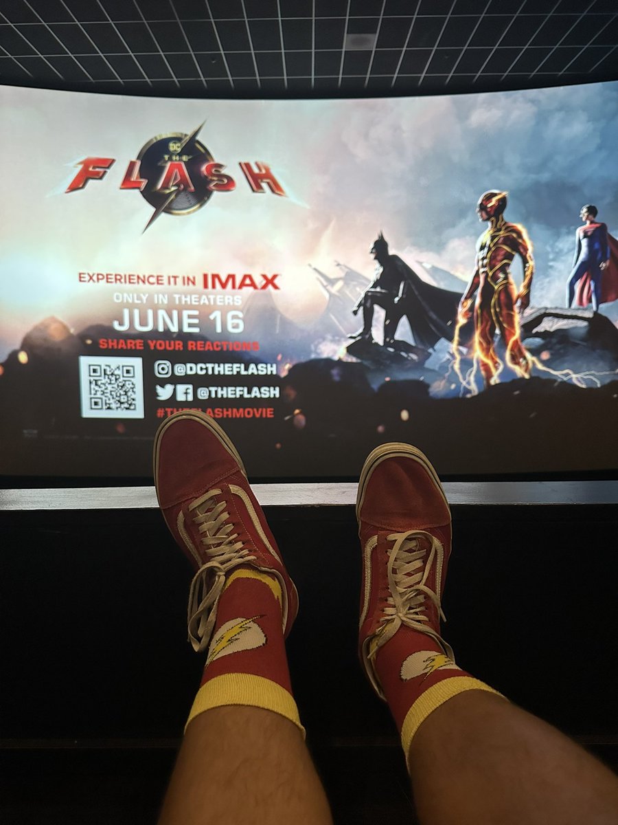 #TheFlashMovie is 1000% one of the best comic book movies ever. Really focuses on Barry Allen’s heartbreaking story while showing some amazing cameos from DC’s past. Will be going again when it releases next month. @wbpictures thank you! #Flash fans, take tissues when you go 🥲