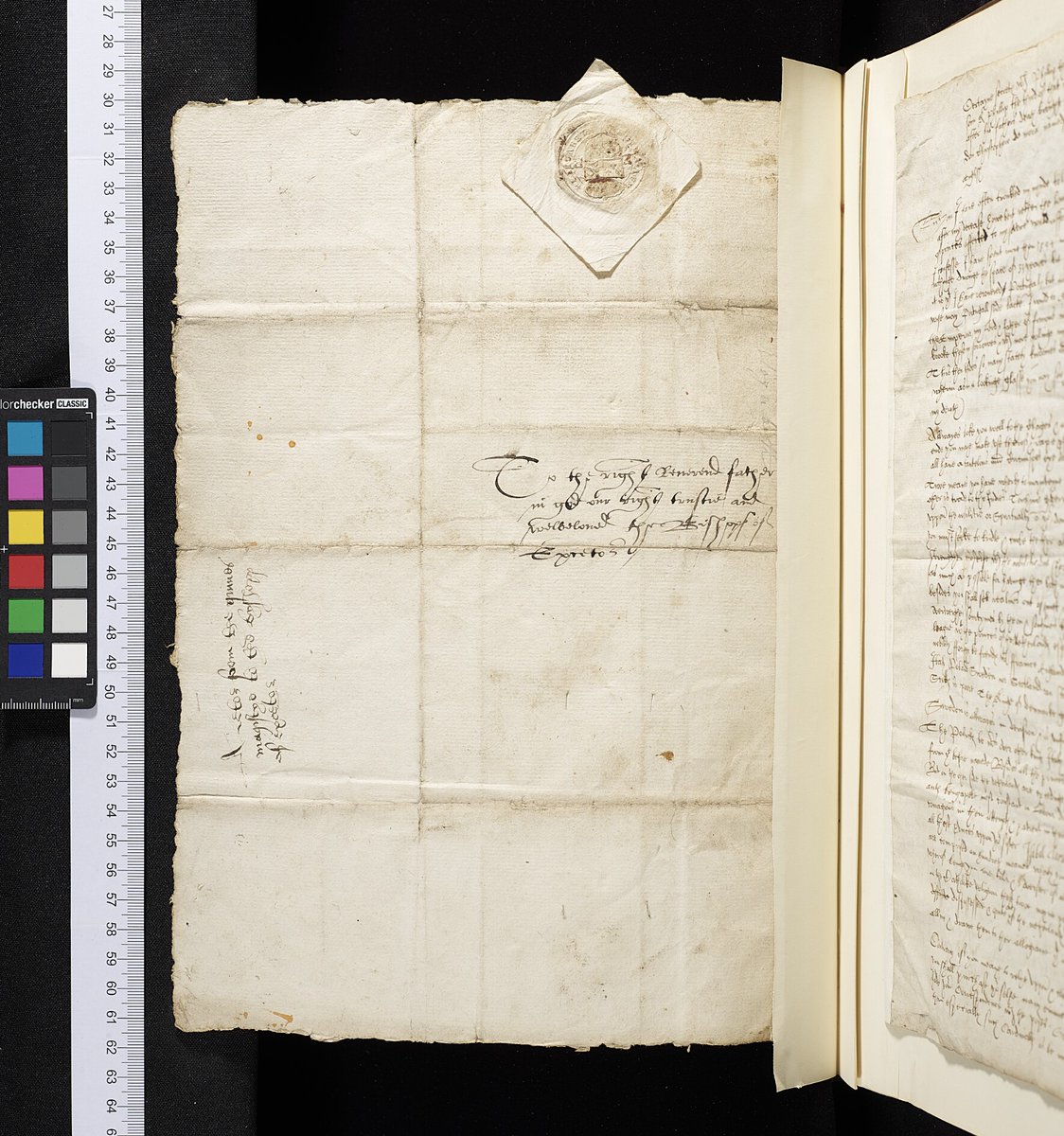 StJohnsOxLib's tweet photo. MS 301 has now been fully digitized! It is a selection of 16th century documents, including a letter signed by #ElizabethI. (Pictured: f 7r and f 8v)
View it here: https://t.co/k5QDrY1qNg
#tudortwitter #historicaltwitter #DigiLibSJOL https://t.co/zepgvTkgst