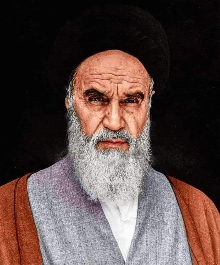 O insan bir yolcu olduğunu idrak edip bu yolda ilerlemesi gerektiğini ve bir hedefinin olduğunu ve o hedefe doğru hareket etmesi icap ettiğini anlamadıkça azmi gelişme ve irade sahibi olamaz.