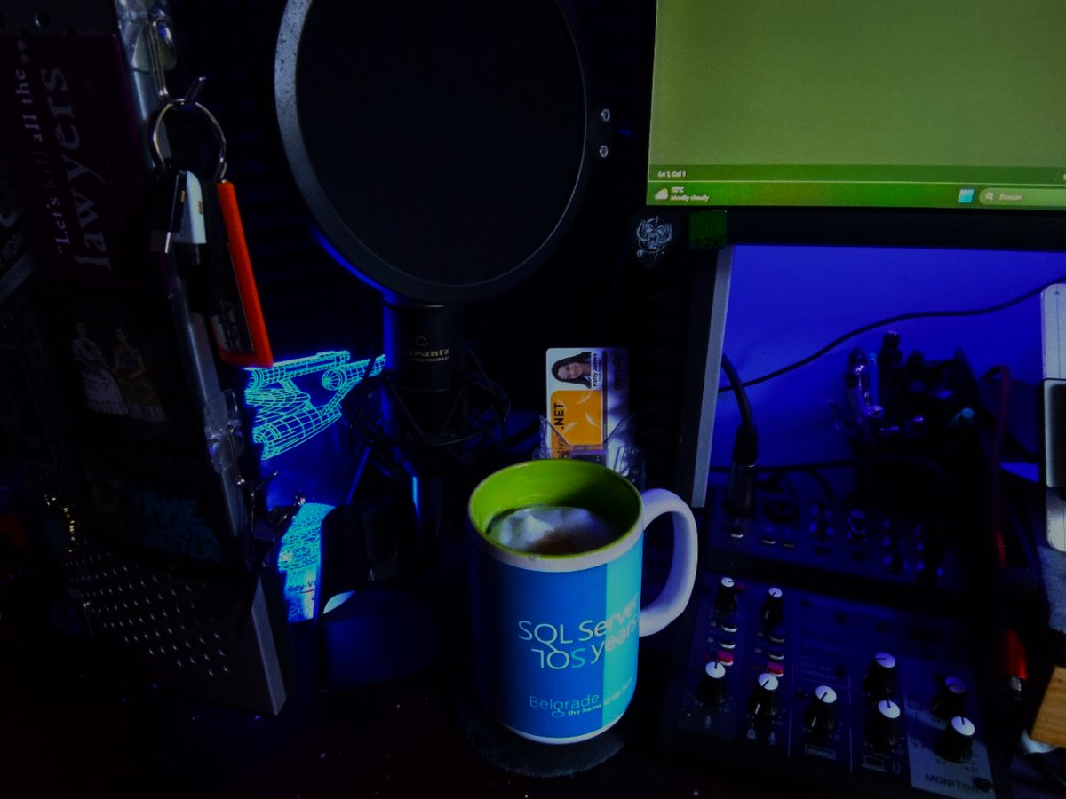 KoprowskiT's tweet photo. @bweissman @2meterDBA @kevchant Hi Kev, after few fails/changes I sat finally with:
#MarantzPRO1000 microphone +
#MarantzPro #SoundShield +  
#Yamaha #A606Mixer
with #XLR connector
I even can connect guitar or keyboard if only I could play on something different than #bodhran
 or #nerves
THNX @SQLServer 4 cup https://t.co/zQGT5FfOo7