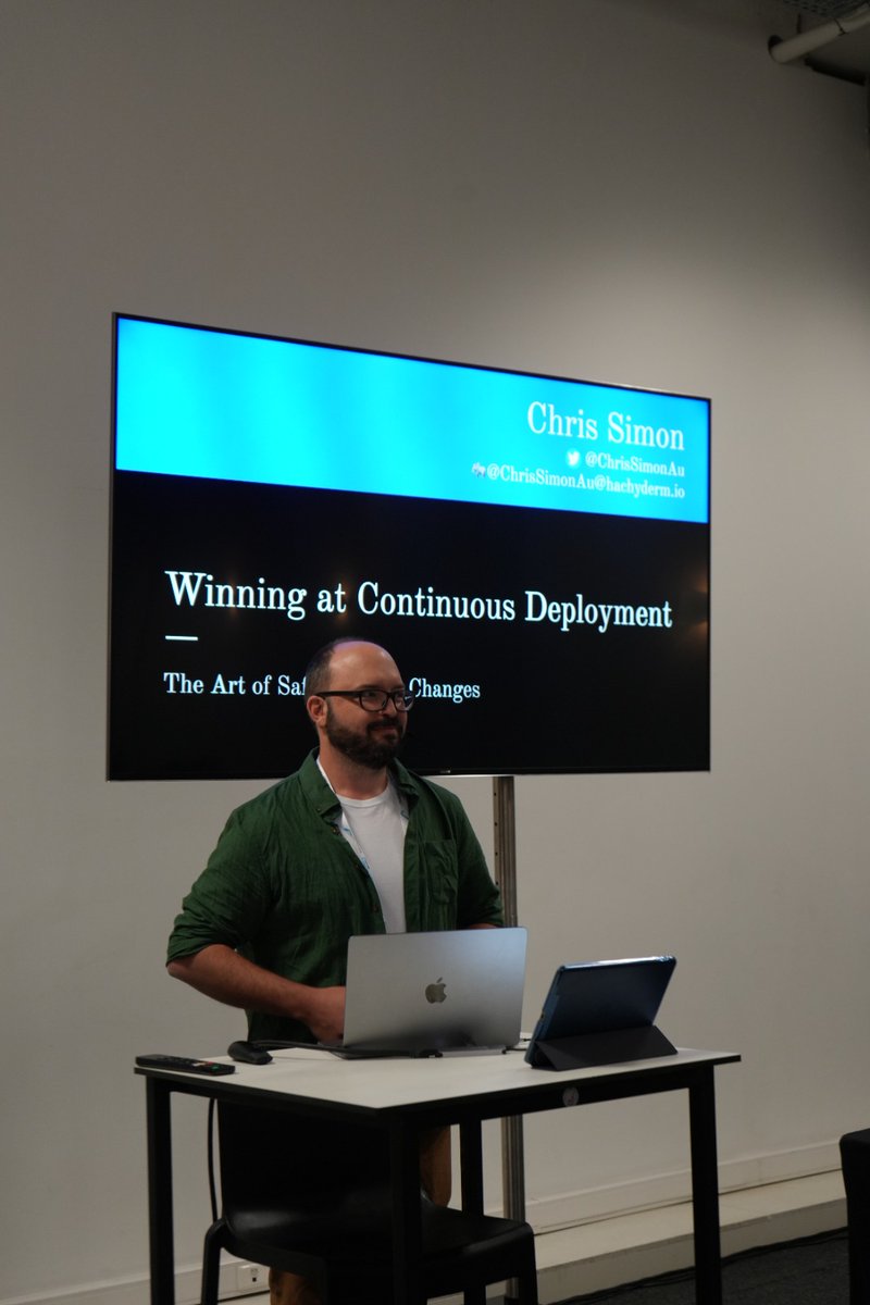 VoxxedBrussels's tweet image. Embrace the art of safe contract changes and conquer continuous deployment with @ChrisSimonAu captivating talk "Winning at Continuous Deployment" 👏
#ContinuousDeployment #VoxxedDaysBrussels