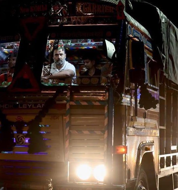 gaurav5pandey's tweet image. मुसाफिर हूं यारों...

 #ModiInAustralia