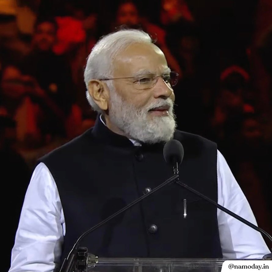 theranjanmayank's tweet image. pov- pm modi in sydney

#PMModi #PMModiInAustralia #modiinaus