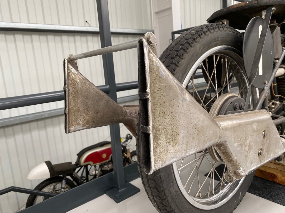 Motorcyclesolo's tweet image. Tailpipe Tuesday #Fishtail @tonyweb06632739
