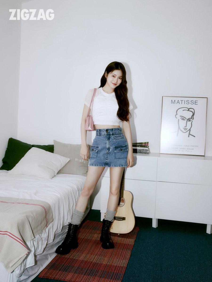yeeunnshin's tweet photo. https://t.co/6U0mIhGwBs
