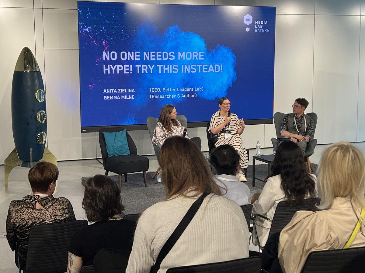 How to maneuver hypes? <a href="/Zielina/">Anita Zielina</a> and <a href="/gemmamilne/">Gemma Milne</a> on stage with <a href="/Scub4/">Christian Simon</a>, giving a lots of tips about how to figure out in what you should put your resources. #MIF23