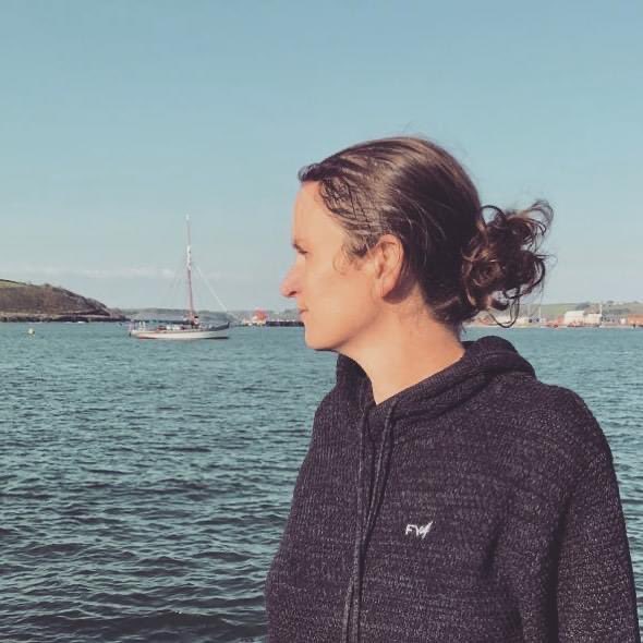 Dune Sustainable Knitted Hoodie

Modelled by Jen, our very own Operations Director.

The Dune embroidered hoodie features a chunky tuck stitch, with ribbed cuff and hem, perfect for when the sun dips in to the horizon and the beach fires are lit.