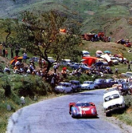 @Rinoire #TargaFlorio 1968
#TargaTuesday 
#AlfaRomeo T33/2
Teddy Pilette-Rob Slotemaker
5th