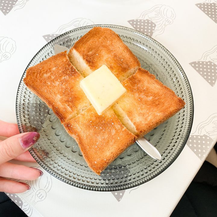 Hot_spring_cat's tweet photo. retrip_news: おいしいパンが、食べたい。東京都内の“パンが美味しい”カフェ10選💖 https://t.co/CcQPL0cdXR https://t.co/qtNP4JfWFM