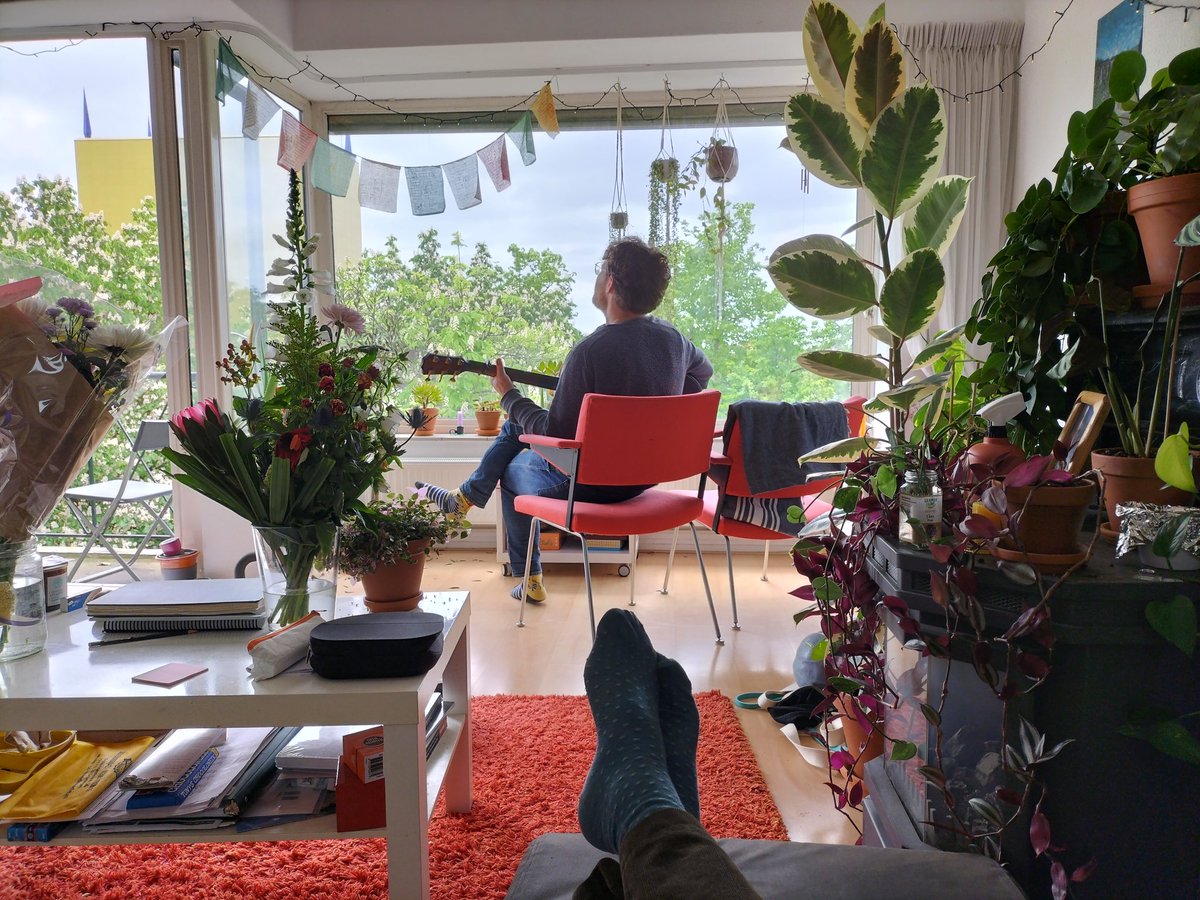 Roordinus-gelukgevonden-betweeter tweet media