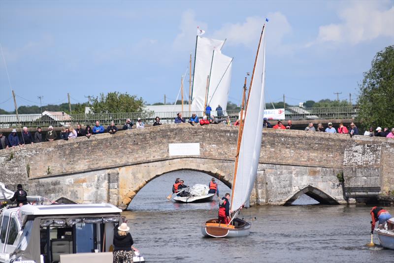 Sailing Weekly (@hellosailing) on Twitter photo SailWorldNews: 62nd Yachtmaster Three Rivers Race Preview - Over 100 boats of varying sizes sail some 50 miles across the Norfolk Broads - <a href="/HorningSC/">Horning Sailing Club</a> <a href="/ThreeRiversRace/">Three Rivers Race</a> sail-world.com/news/262127/62⦠SailWorldNews: 62nd Yachtmaster Three Rivers Race Preview - Over 100 boats of varying sizes sail some 50 miles across the Norfolk Broads - <a href="/HorningSC/">Horning Sailing Club</a> <a href="/ThreeRiversRace/">Three Rivers Race</a> sail-world.com/news/262127/62ā¦