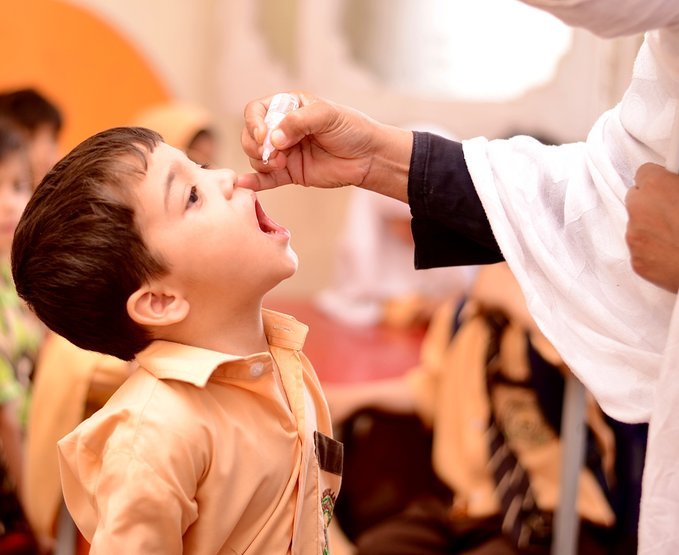 [#UPDATE]

Pakistan's fight with polio still continues.💧
 
On a mission to combat polio and save future generation from any deformity, sub-national polio campaign for #PolioFree🇵🇰 —vaccination activity continues in 22 districts of Khyber Pakhtunkhwa.