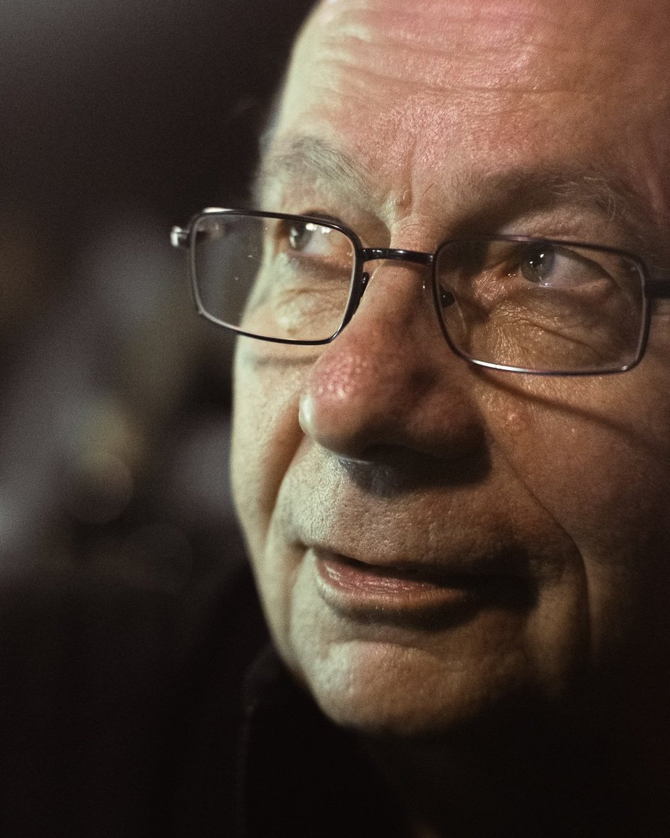 Rainer
Oetinger Villa - Darmstadt - 2023

#fotografie #photography #portraitphotography #portrait #Lightroom