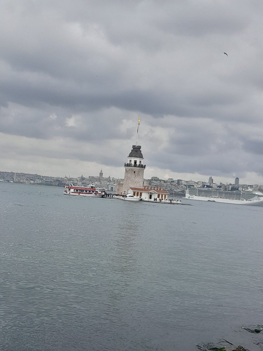 Kız kulesini gezmek için güzel bir gün😁😁