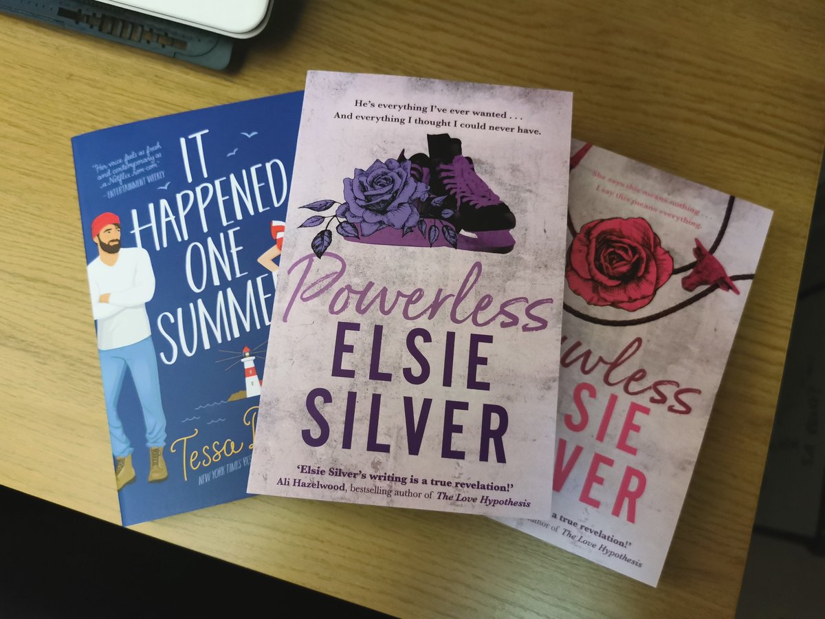 bejbeoy's tweet image. Last #BookDepository order :)