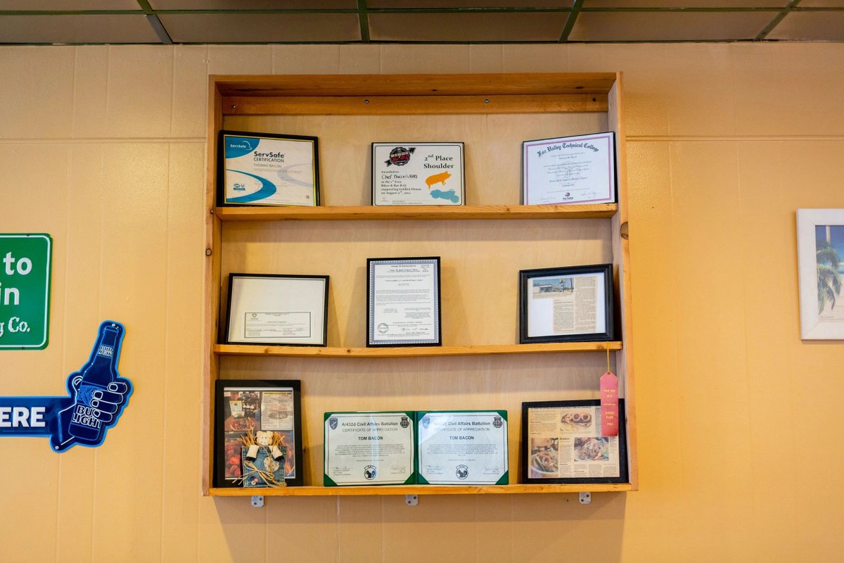 tbaconsbbq's tweet photo. We love our customers, so we always do our very best to ensure they are satisfied with their food and service. We thank you for being you! Hope to see you soon! https://t.co/X9qsur97Ig