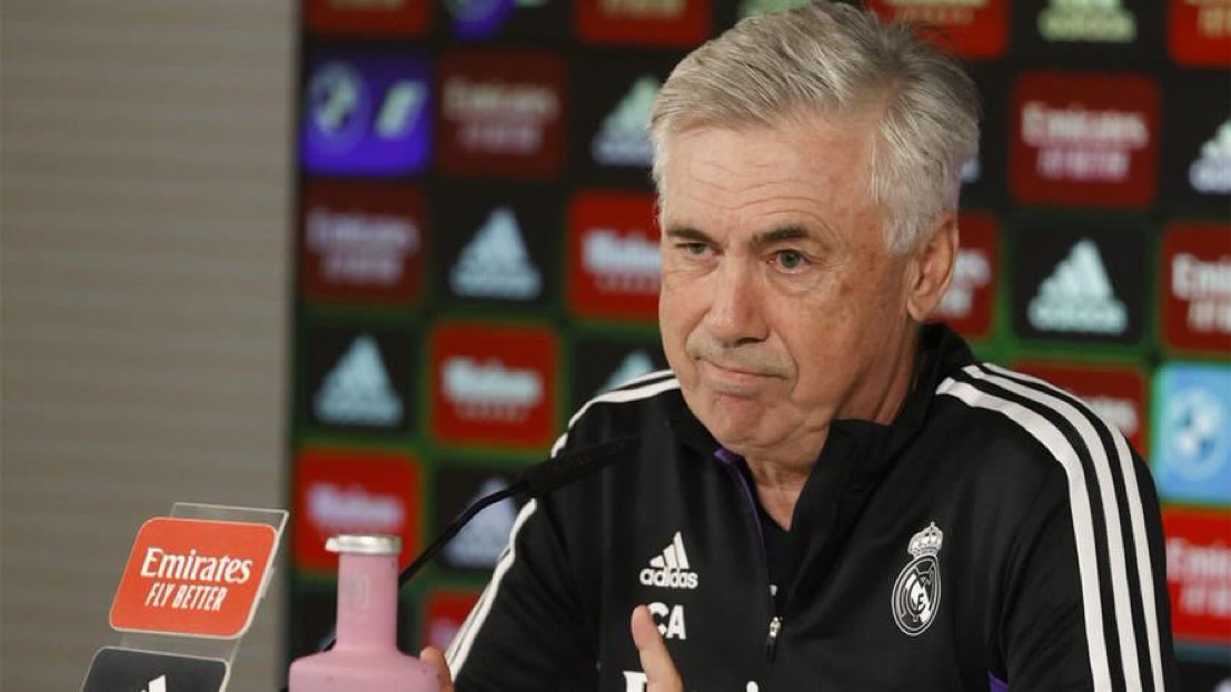 theMadridZone's tweet photo. 🗣️Carlo Ancelotti: “Manipulating the VAR is very serious. I don't know if it's that or that they forgott to put all the images. Vinicius was attacked, first by the GK &amp; then by Hugo Duro. If you have an aggression you have to defend.” https://t.co/49hW2ALx6i