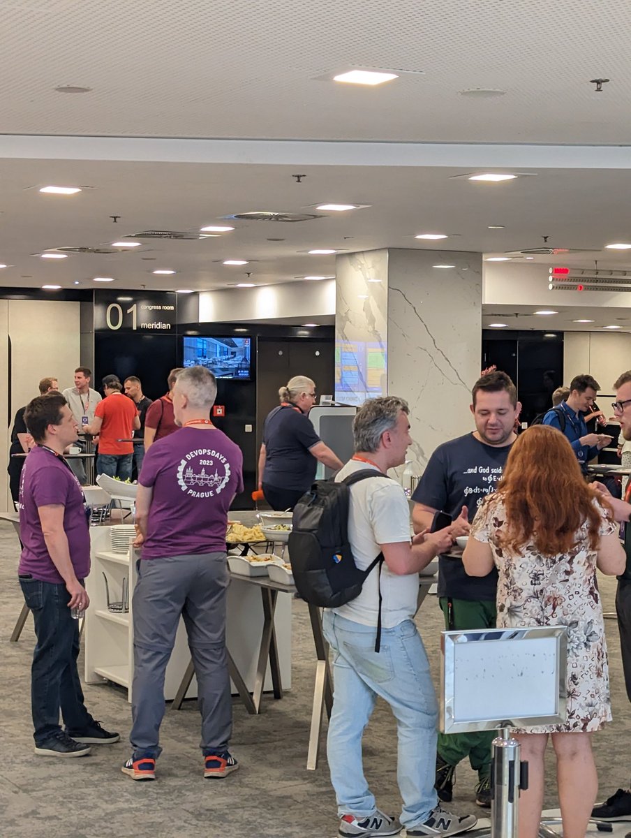 DevOpsDaysPrg's tweet image. Lunchbreak ongoing at rhe #DevOpsDaysPrague .. stop by our partner booths nearby and in the hall to chat about #tech, win some cool #prizes and grab some #swag 🙏