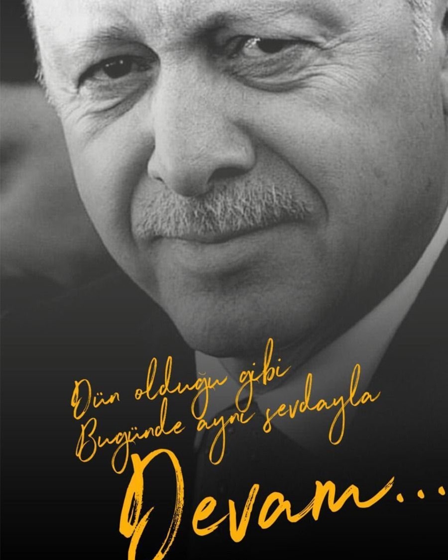 sinemce1995's tweet photo. Sen,Ayasofya’da asırlık zincirleri kıransın
Yarım kalan hayallerin devamı
Doğudan Batıya kardeş kılan
Kudüs’te kükreyen ses
Milletin kabul olmuş dualarısın
Cihanda gücümüzsün @RTErdogan 
#Şahidiz https://t.co/JVjEWn2tF7