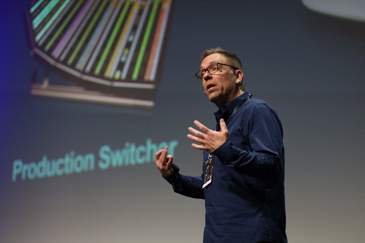 code_europe's tweet image. Vincent Trussart (@GrassValleyLive) introduced us to the world of #SotwareDevelopment from the perspective of a #broadcast manufacturer. 🎥

#broadcasting #SoftwareEngineering #CodeEurope #CodeEurope23