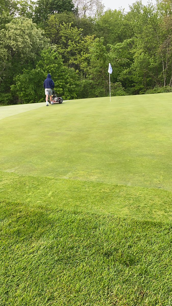 Thadthedad1's tweet image. Wow! This kid can really mow! #Trainingweek #dontfuckup #noskips