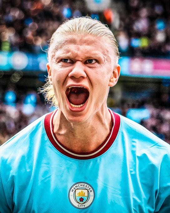 CHECHISTA🧱 tweet media