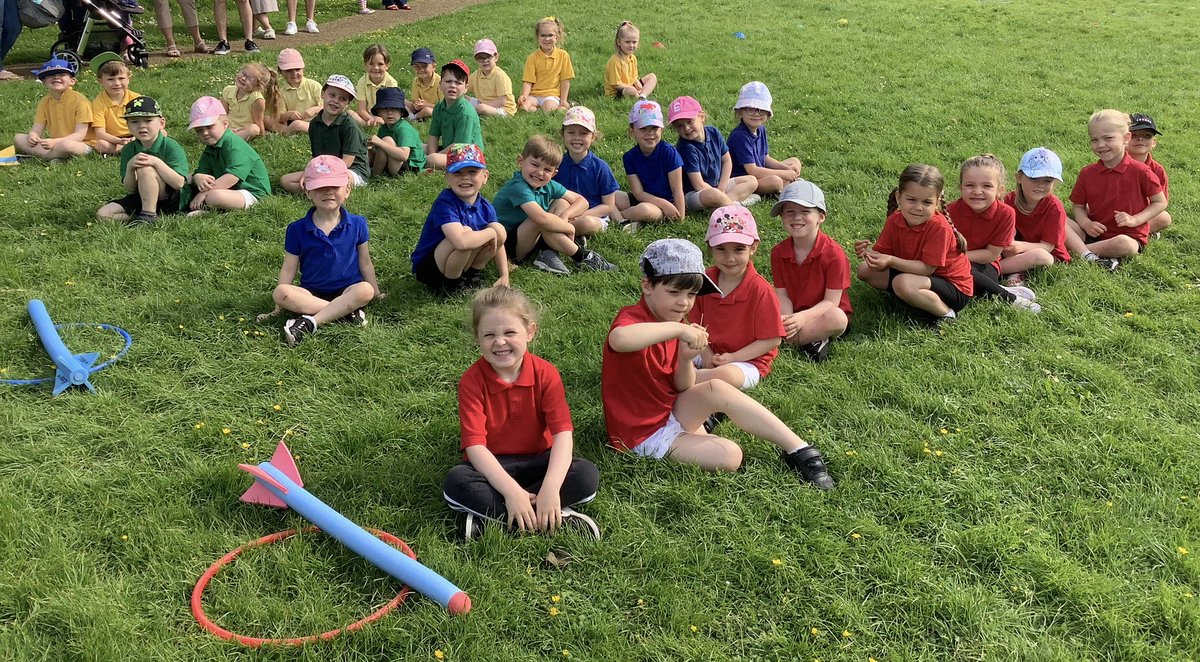 WideyBumblebee's tweet photo. A super sports day! https://t.co/qQ7Zu8mfJq