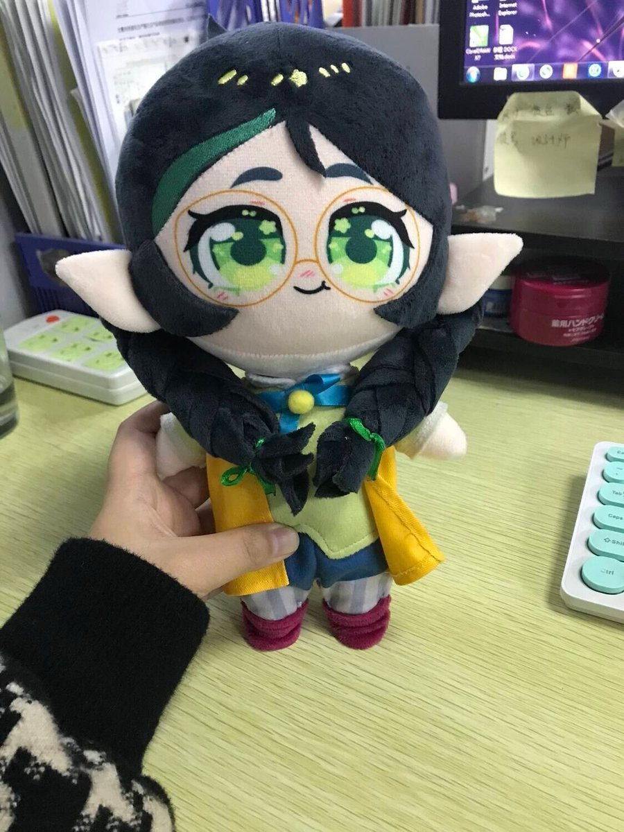 The winner of my TOH Willow plush giveaway is @Vyx_Bee  !!!  Pls DM your address to receive her once she's done 🙏 Thank you for participating yall, another chance to win her is coming soon~ ♡ #TheOwlHouse #tohfanart #tohseason3