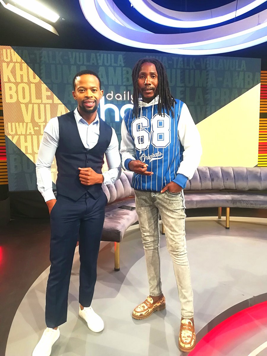 I appreciate every little thing I get as an artist/musician ♥️ I did my best today on @Dailythetha @Official_SABC1 🙏🏽 today's topic was interesting talking about Artificial intelligence (AI) Technology 🔌 I am glad the fact that I'm empowering the youth
#FlameSpitter🔥🔥🔥🐉