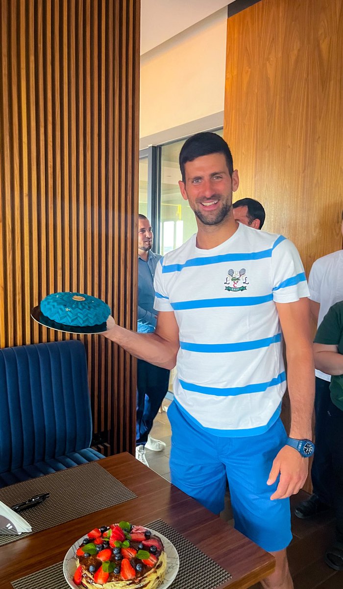 Special Delivery 🍰🎈 @DjokerNole