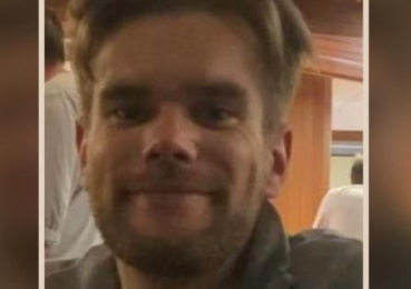 WorldWikis's tweet photo. A 21-year-old has been charged over the death of a man who was thrown overboard during a crash in Poole Harbour. David Haw, from Sussex, was reported missing after a RIB collided with a channel marker just before 2am on May 2 last year.
Morgan Smith.
https://t.co/qpFCYfCwYn https://t.co/Ns54GIiyYy